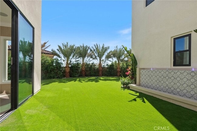 Building Photo - 20448 Liverpool Way