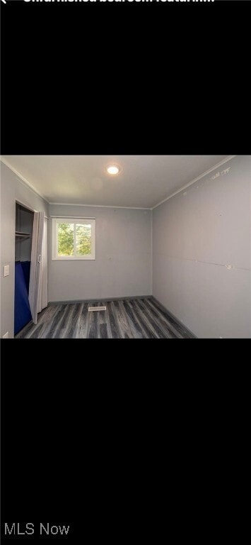 Building Photo - 207 Fairlawn Ave