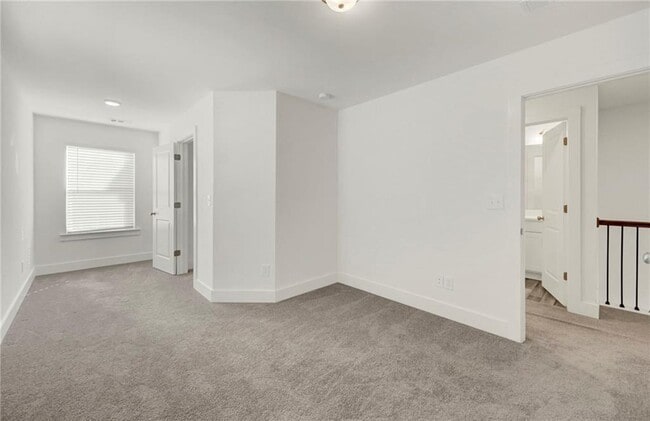 Building Photo - 1903 Plainsboro Dr