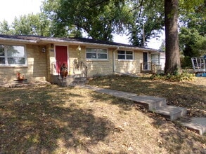 Building Photo - 4500 L St