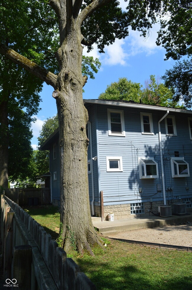 Building Photo - 6048 N College Ave