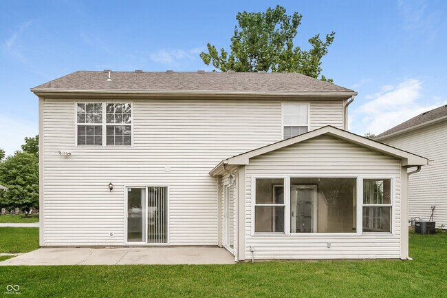 Building Photo - 1903 Windy Hl Ln