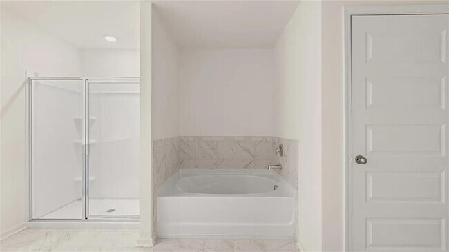 Building Photo - 317 Sound Cir