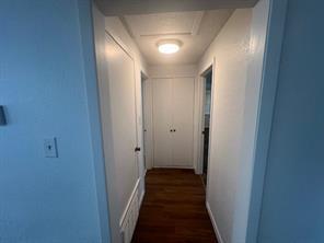 Building Photo - 404 S Cougar Ave