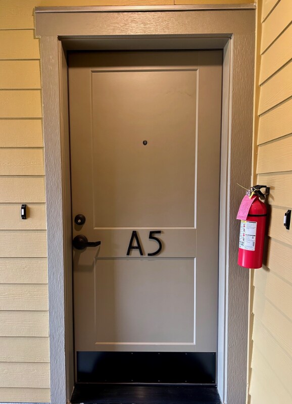 Building Photo - 1335 SE Jetty Ave