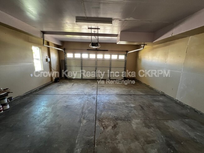 Building Photo - 1140 Dominique Dr