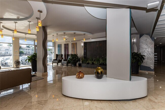 Building Photo - 1500 S Ocean Dr
