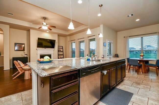 Building Photo - 13815 Wixford Trail