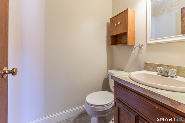 Building Photo - 11 St Marc Cir