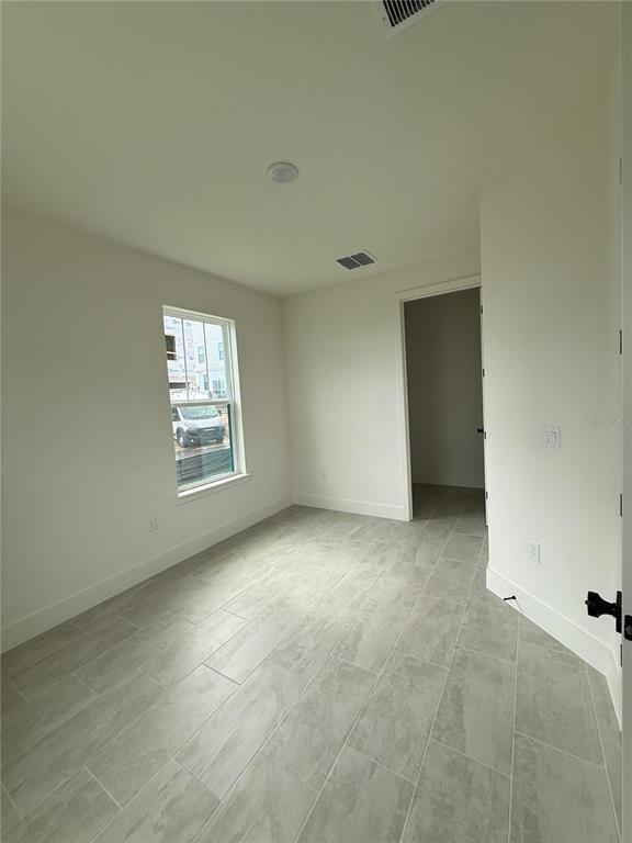 Building Photo - 15027 Groveside Rd