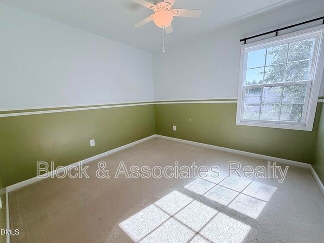 Building Photo - 536 Gooseberry Dr