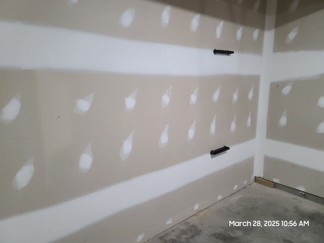 Building Photo - 3 Bedroom Townhome for Rent in Waynesboro