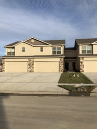 Building Photo - 19521 Mulberry Ln