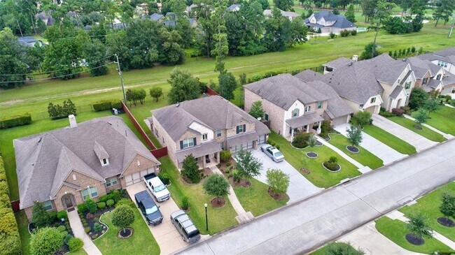 Building Photo - 8127 Caroline Ridge Dr