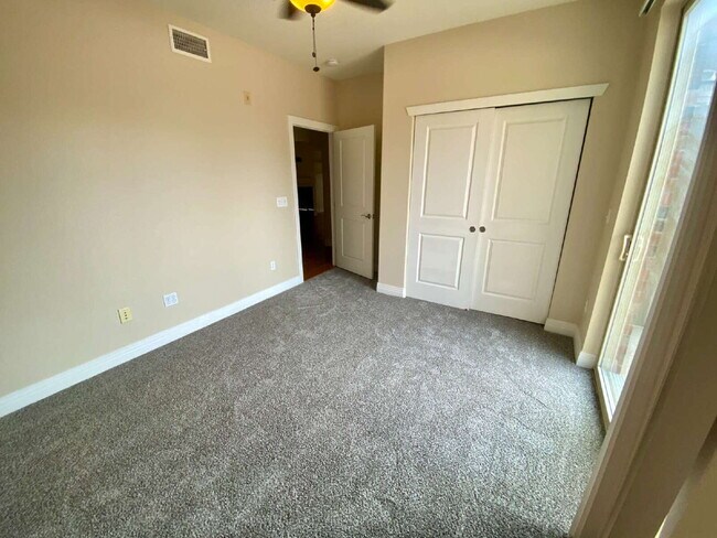 Building Photo - ** MOVE IN SPECIAL** On This Spacious 2-Be...