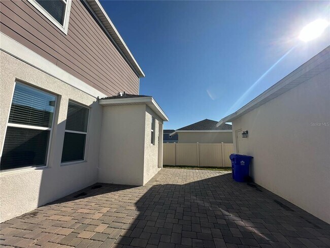 Building Photo - 17136 Salty Dog Rd