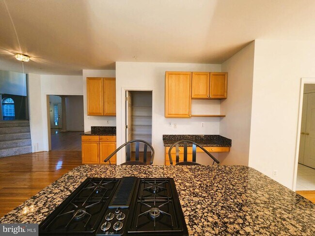 Building Photo - 406 Clairborne St