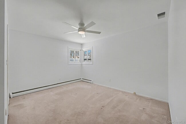 Building Photo - 22 7 Ave