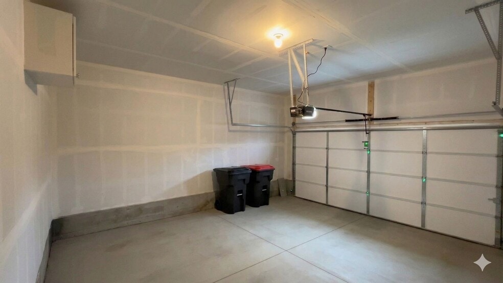 Building Photo - 13746 Vispo Wy