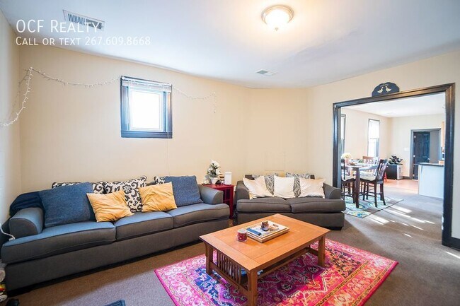 Building Photo - 5700 N 20th St