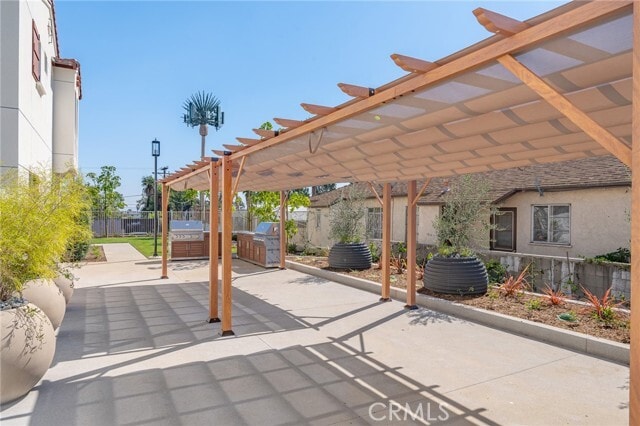 Building Photo - 160 N New Ave