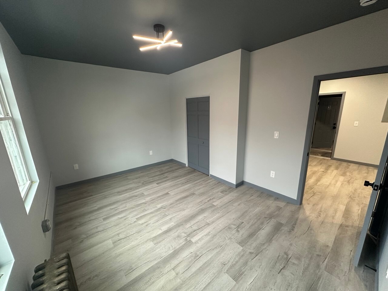 Building Photo - 2552 Brownsville Rd