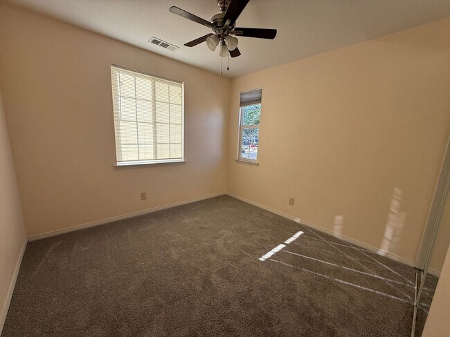 Building Photo - 5 Bedrooms 3 Baths! Resort Living at The Lakes Community in Menifee!