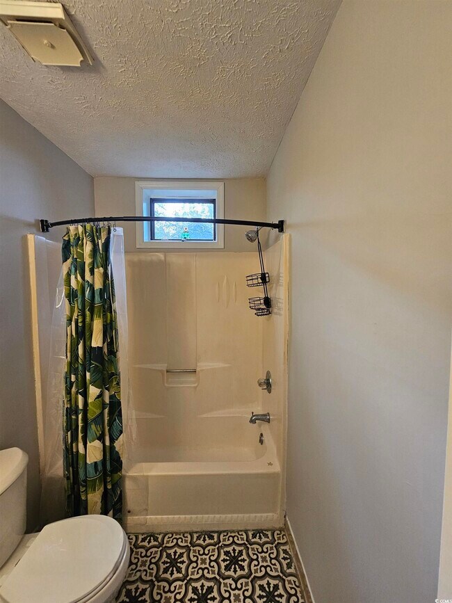 Building Photo - 117 Partridge Berry Rd