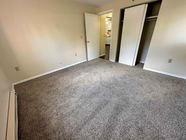 Building Photo - 93 West St