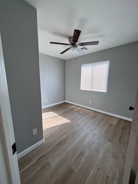 Guest Bedroom #1 New floors, no carpet - 8268 W Magnum Dr