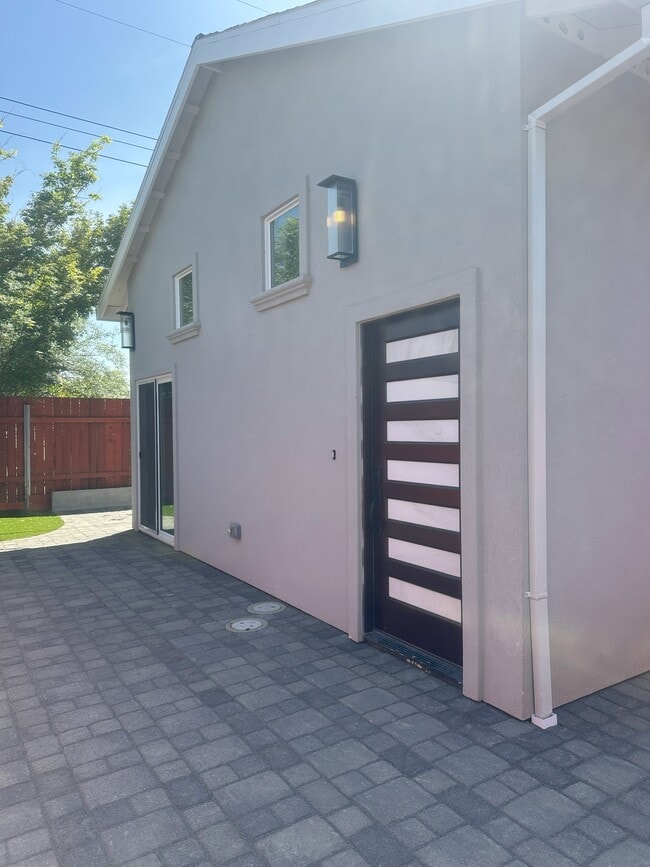 Primary Photo - 10630 Campana Way