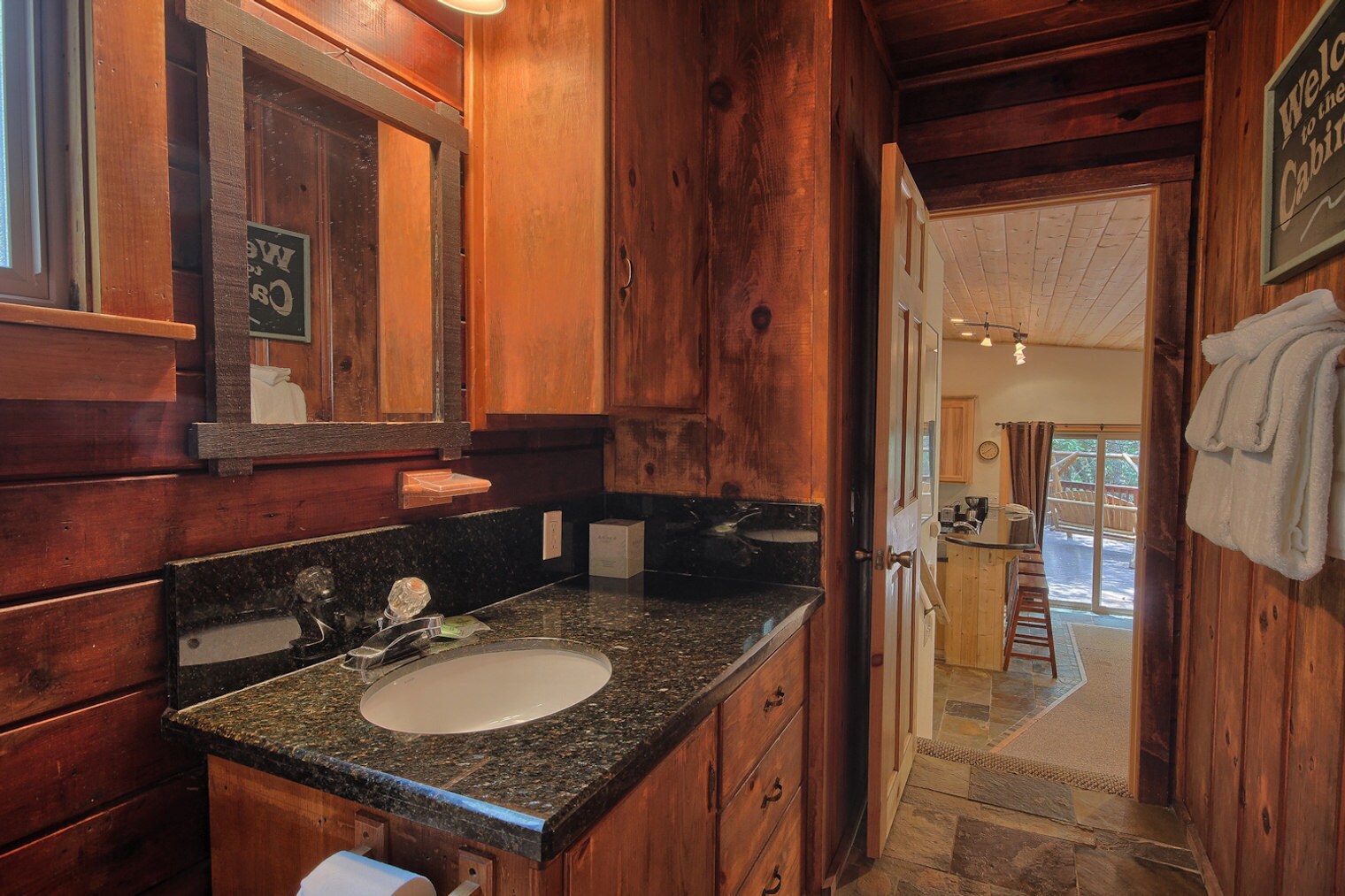 Building Photo - 8154 N Chilnualna Falls Rd