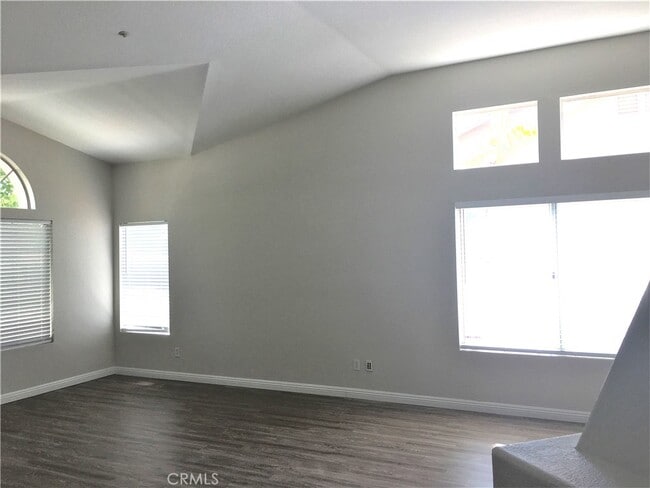 Building Photo - 6742 Regal Oaks Rd