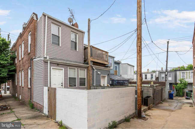 Building Photo - 2808 Orleans St