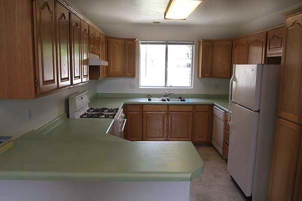 Building Photo - "Charming 2-BR with 2 Baths in St. George – 980 Sq. Ft. of Comfort!"