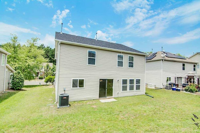 Building Photo - 516 Pebblestone Dr