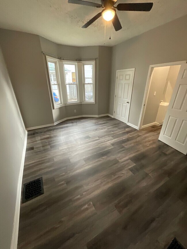 Building Photo - *August 2028* 5 Bedroom house 1 block off Kirkwood FULLY RENOVATED