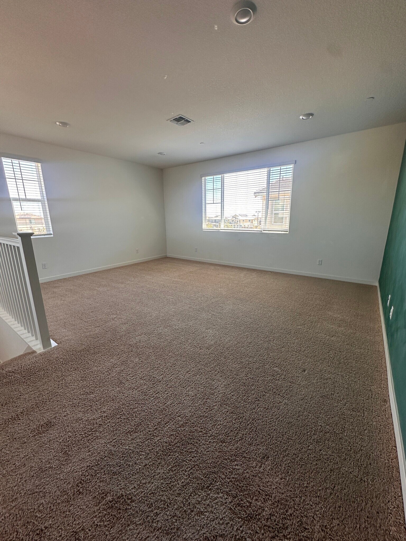 Building Photo - 2476 Laramie Cir
