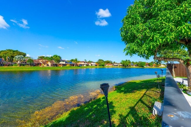 Building Photo - 17302 NW 63rd Pl