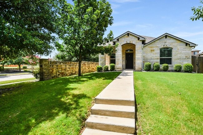 Building Photo - 600 Allens Creek Way