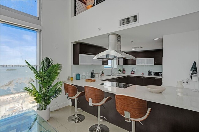 Building Photo - 7930 East Dr