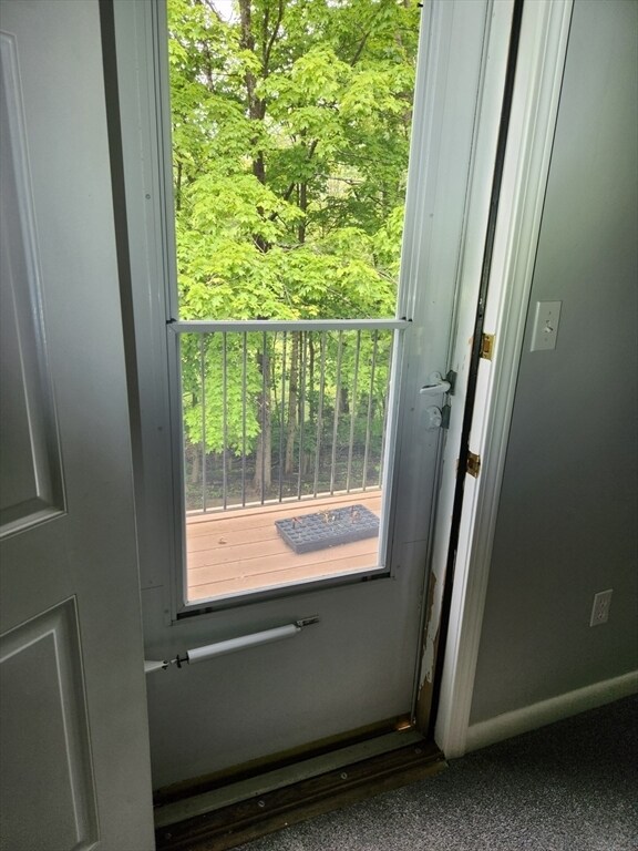 Building Photo - 29 Sherman St