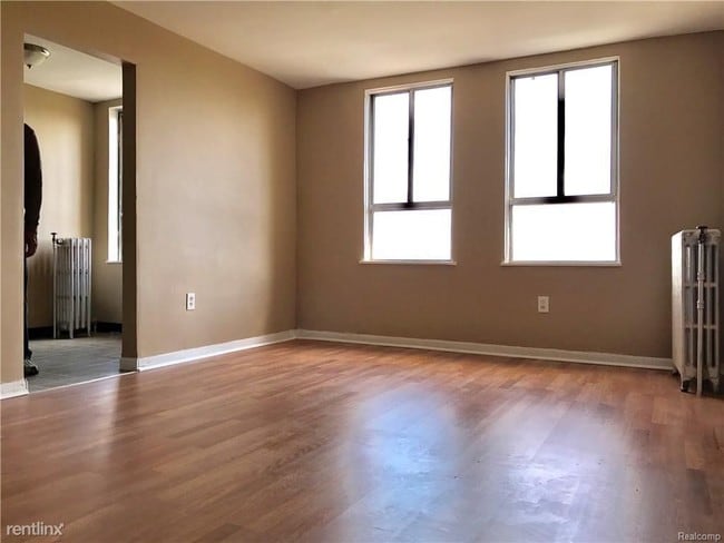 Building Photo - 1 br, 1 bath  - The Edison West EDISON WEST -