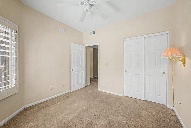 Building Photo - 14000 N 94th St