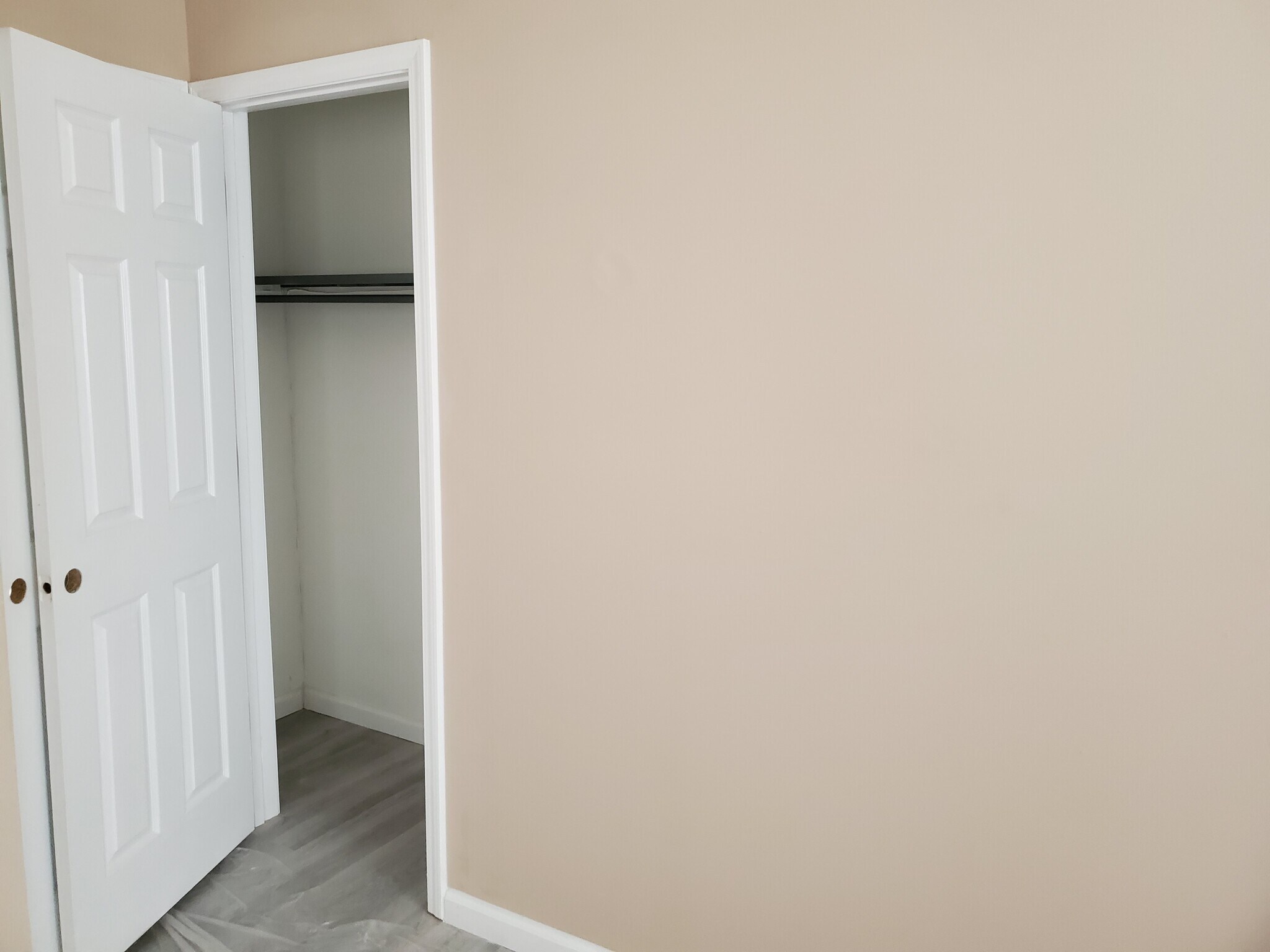 Building Photo - 10118 Douglas Ct