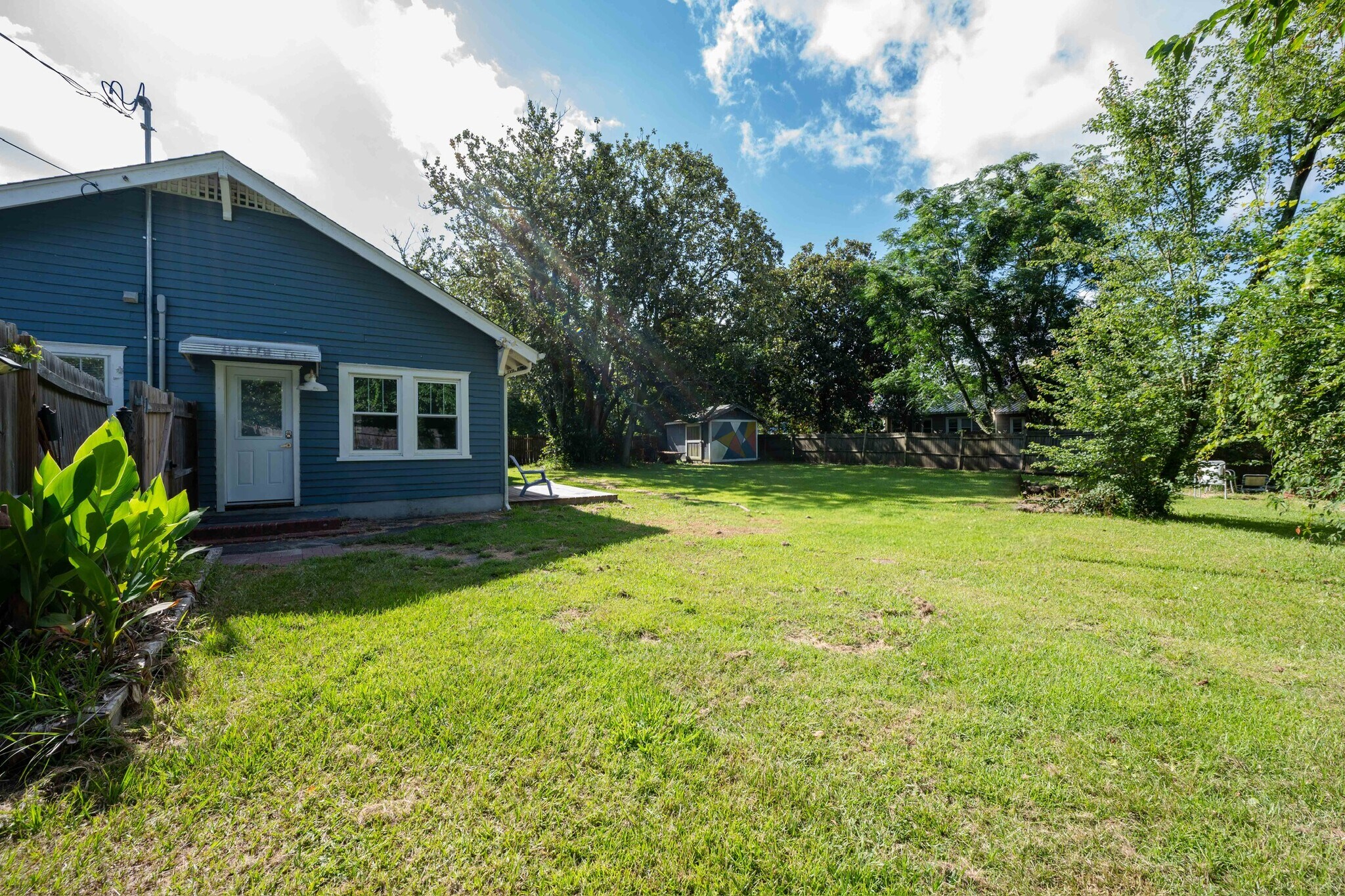 Building Photo - 1815 Castle Hayne Rd