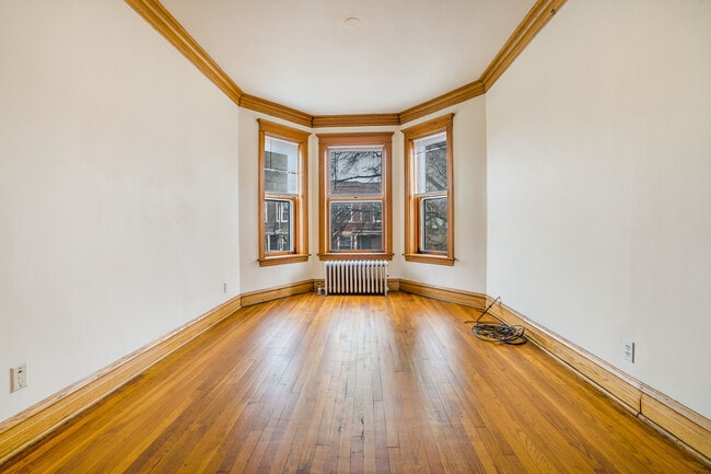 Building Photo - 2953 W Belden Ave