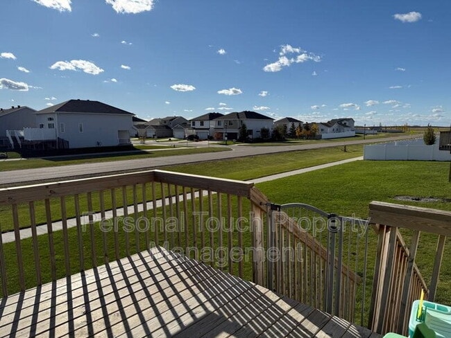 Building Photo - 1071 Barnes Dr W