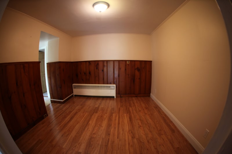 Building Photo - 1081 Creek Rd