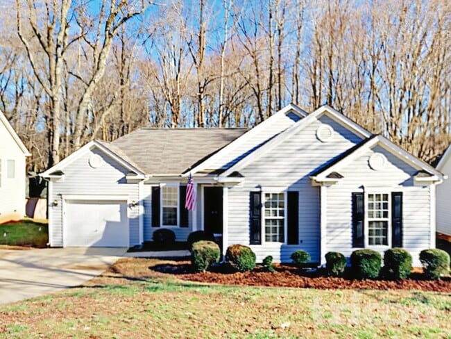 Building Photo - 8118 Bella Vista Ct